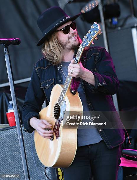 Michael Hobby of A Thousand Horses performs at County Thunder Music Festivals Arizona - Day 4 on April 10, 2016 in Florence, Arizona.