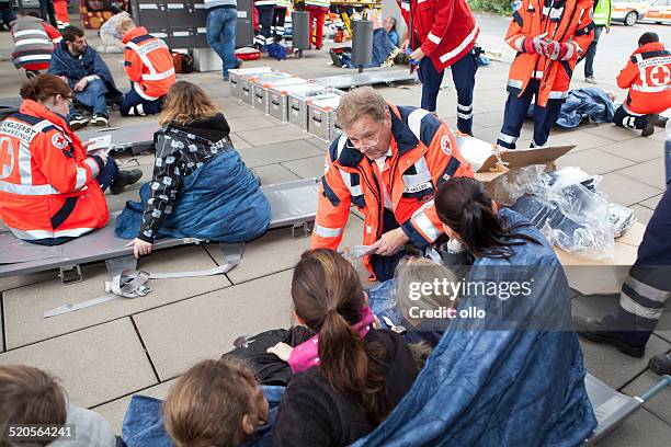 mass casualty drill - triage - emergency management stock pictures, royalty-free photos & images