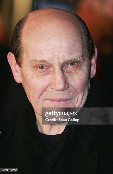 Juergen Schornagel arrives at the Berlin premiere of "Vom Suchen Und Finden Der Liebe" at the CineStar on January 24, 2005 in Berlin, Germany.