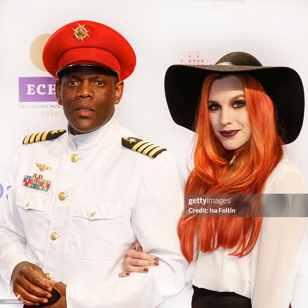 Captain Jack Michelle Stanley Bruce Lacy and Michelle Stanley of the band 'Captain Jack' attend the... News Photo - Getty Images