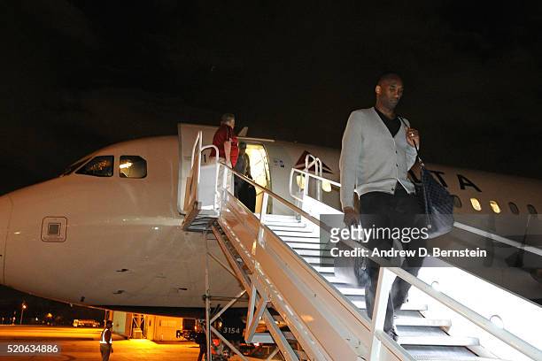 Kobe Bryant of the Los Angeles Lakers exits the plane and arrives in Houston, Texas from New Orleans, Louisiana on April 8, 2016. NOTE TO USER: User...
