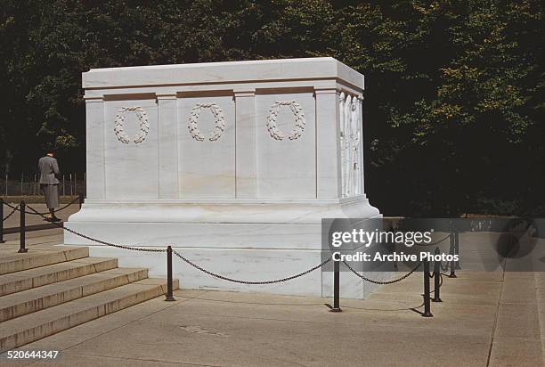 The Tomb of the Unknown Soldier or Tomb of the Unknowns in the Arlington Memorial Amphitheater, Arlington National Cemetery, Virginia, circa 1960.