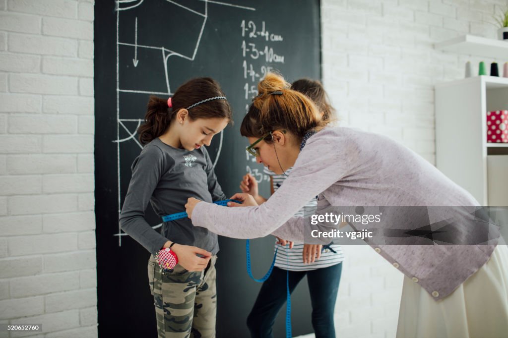 Nähen Unterricht für Kinder