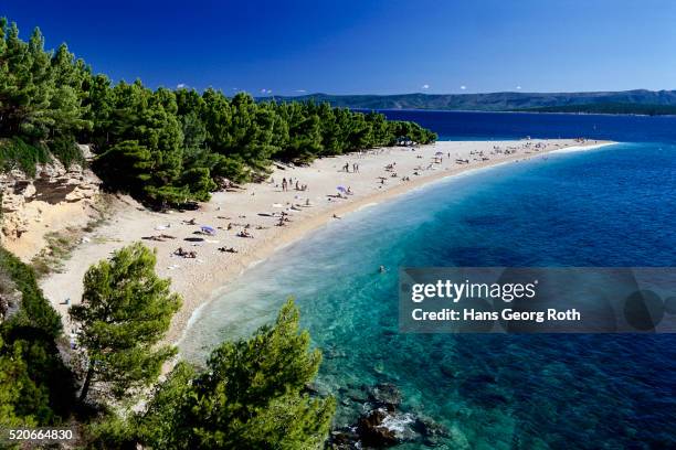 zlatni rat beach on the island of brac - brac eiland stockfoto's en -beelden