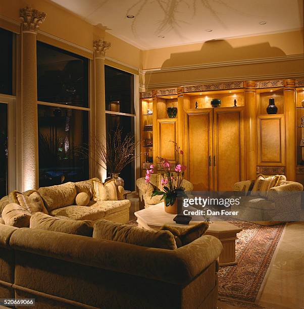 3,199 90s Living Room Stock Photos, High-Res Pictures, and Images ...