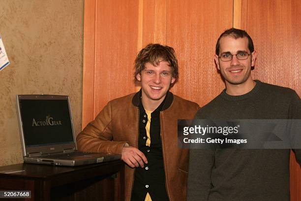 Actor Jamie Bell visits the ActorGear.com display at the Gibson Gift Lounge during the 2005 Sundance Film Festival on January 24, 2005 in Park City,...