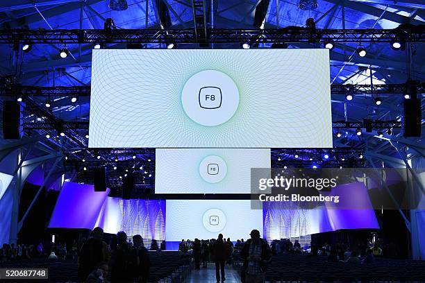 Facebook Conference 121 Inside The F8 Facebook Developers Conference Stock Photos, High-Res ...