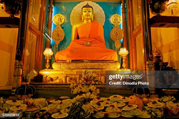 statue of gautam buddha, unesco world heritage mahabodhi temple, bodhgaya, bihar, india - world heritage mahabodhi stock pictures, royalty-free photos & images