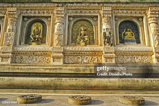 statue of gautam buddha, unesco world heritage mahabodhi temple, bodhgaya, bihar, india - world heritage mahabodhi stock pictures, royalty-free photos & images