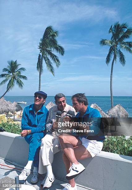 Shoot date: Don Meredith, Howard Cosell and Frank Gifford. DON MEREDITH;HOWARD COSELL;FRANK GIFFORD