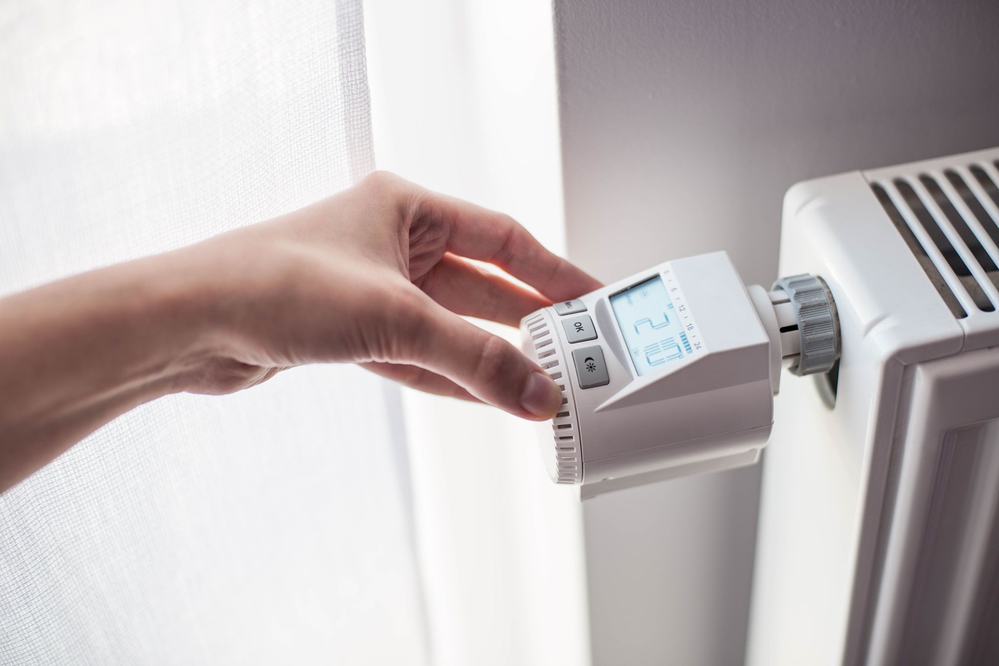 thermostat adjustment