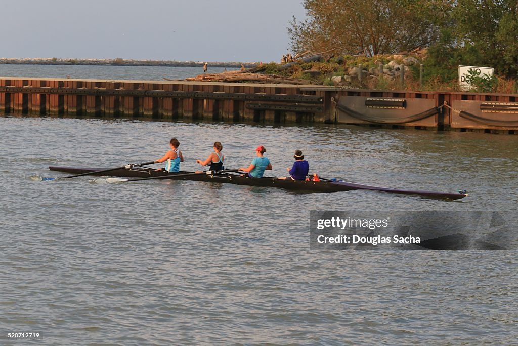 Lady rowers