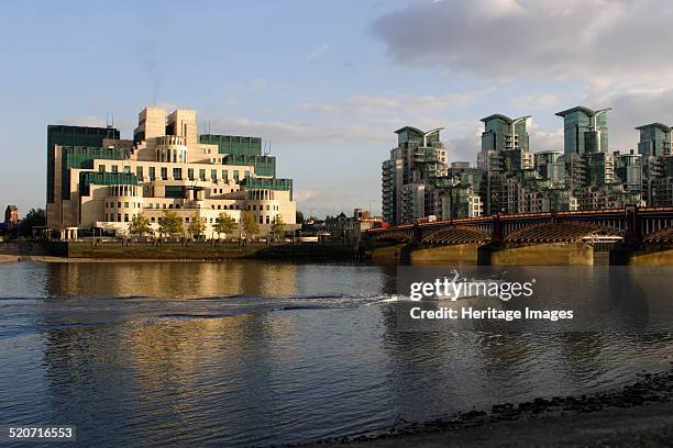 1,164 Terry Farrell Stock Photos, HighRes Pictures, and Images Getty