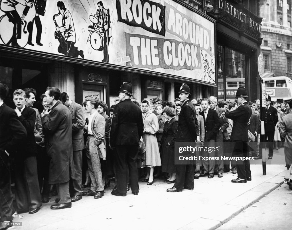 Crowds Gather To See 'Rock Around The Clock'