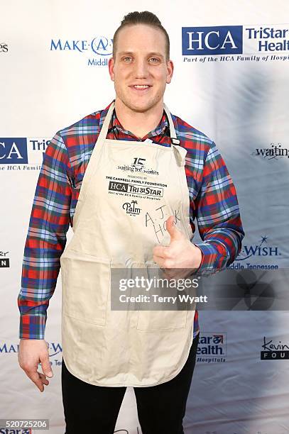 Player A.J. Hawk attends the Waiting for Wishes Celebrity Waiters Dinner on April 12, 2016 in Nashville, Tennessee.