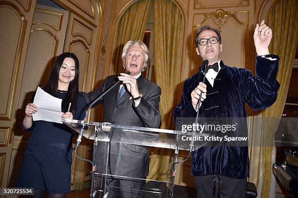 Event translator, Georges Delettrez and Emmanuel de Brantes attend 'The Children for Peace' Gala at Cercle Interallie on April 12, 2016 in Paris,...