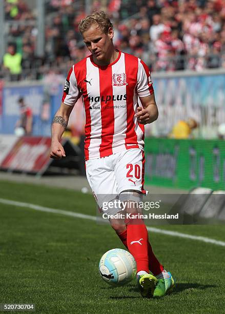 Saxony-Anhalt Soeren Bertram of Halle during the Third League match between Hallescher FC and Chemnitzer FC at Erdgas Sportpark on April 10, 2016 in...