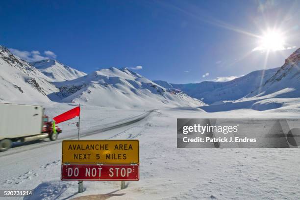 Haul Rou7te Sign 708 Haul Road Stock Photos, High-Res Pictures, and Images - Getty Images