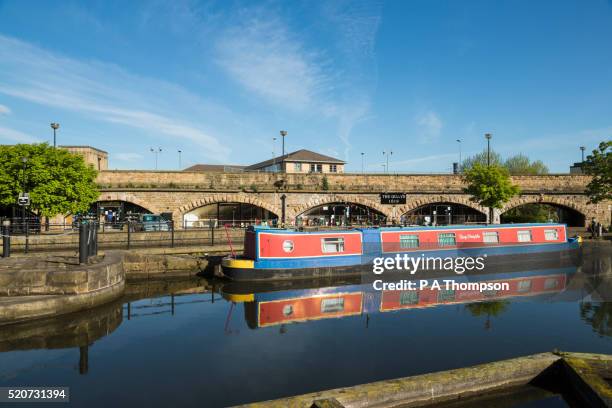 victoria quays, sheffield, england - sheffield fotografías e imágenes de stock