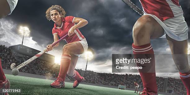 womens field hockey action - hockey player stockfoto's en -beelden
