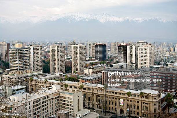 view of santiago with the andes in the background - los andes mountain range in santiago de chile chile stock pictures, royalty-free photos & images