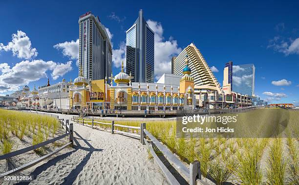 the atlantic city boardwalk. - atlantic city fotografías e imágenes de stock