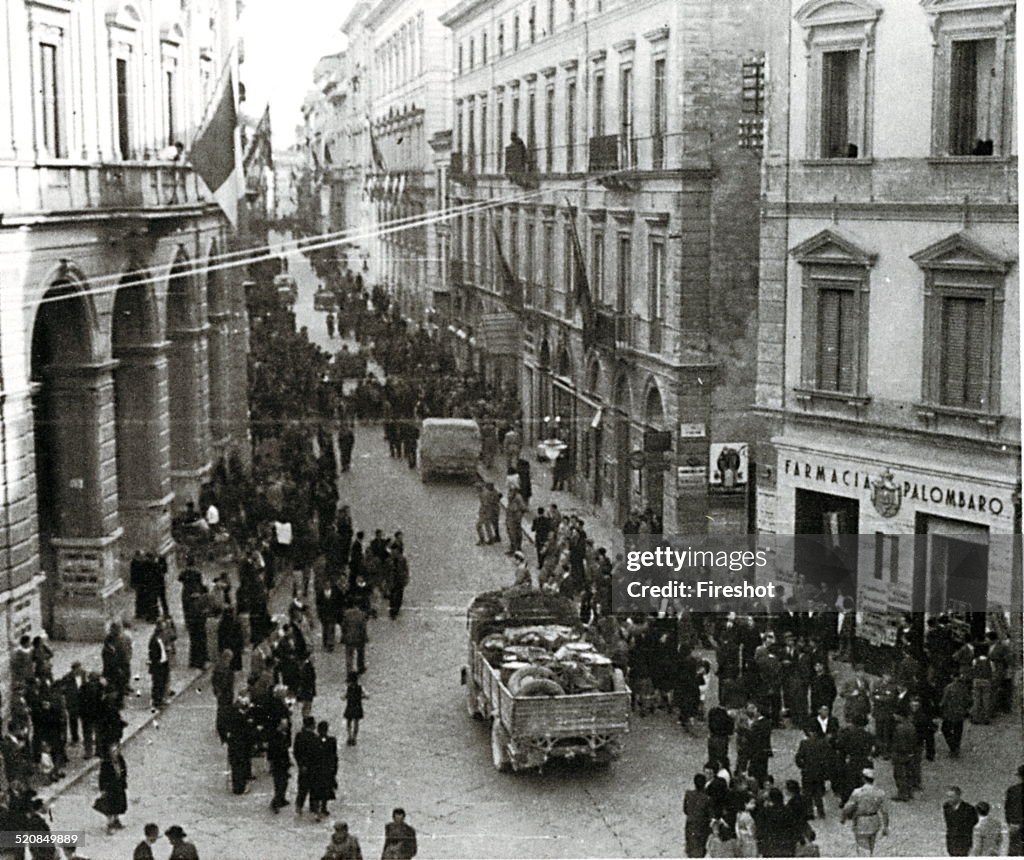 World War II1944 Campaign in Italy. Paratroopers Division Nimbus CLI
