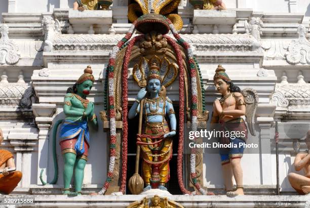 figures of lord vishnu with hanuman and garuda at temple udupi karnataka - vishnu 個照片及圖片檔