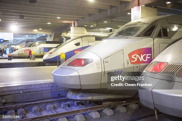 tgv (high-speed rail) trains in the station - montparnasse, paris - high speed train ストックフォトと画像