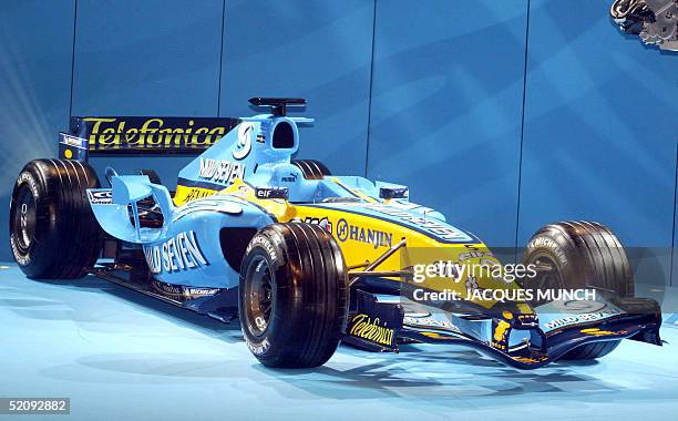 R25 Rally Renault R25 Formula Photos and Premium High Res Pictures - Getty Images