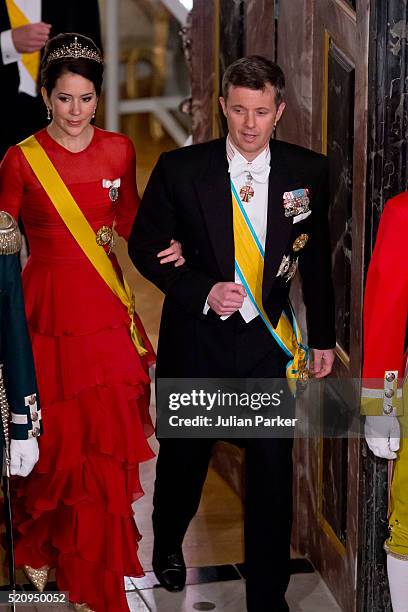 Crown Prince Frederik and Crown Princess Mary of Denmark attend a State Banquet at Fredensborg Palace on the first day of a State visit of the...