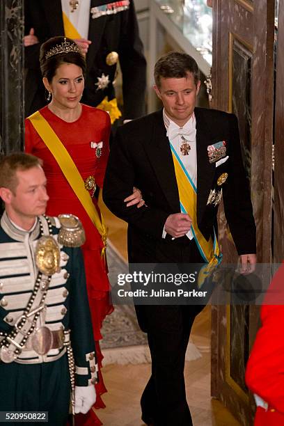 Crown Prince Frederik and Crown Princess Mary of Denmark attend a State Banquet at Fredensborg Palace on the first day of a State visit of the...