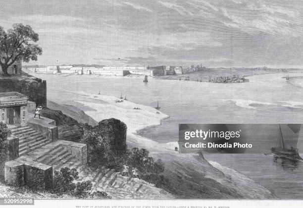 the fort of allahabad and junction of the jumna jamuna with the ganges, uttar pradesh, india - river jamuna stock pictures, royalty-free photos & images