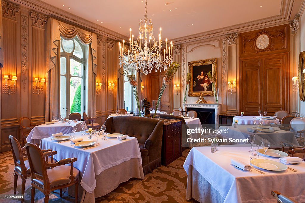 France, Marne, Reims, Chateau les Crayeres Restaurant