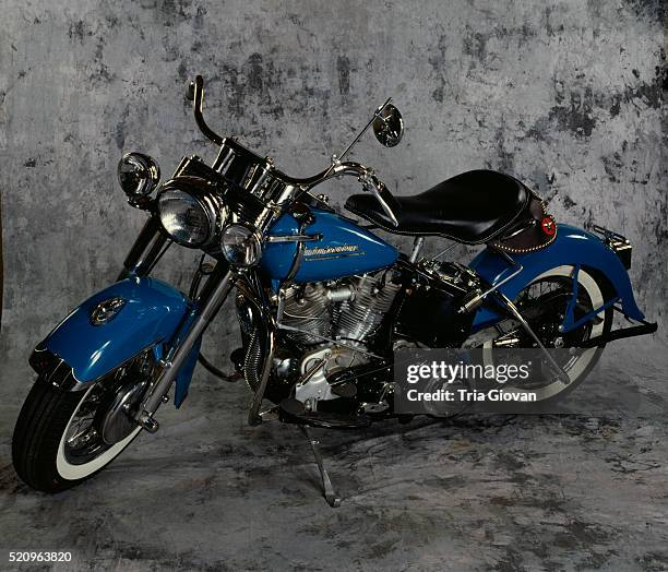 1947 fl harley-davidson motorcycle - harley davidson stock pictures, royalty-free photos & images