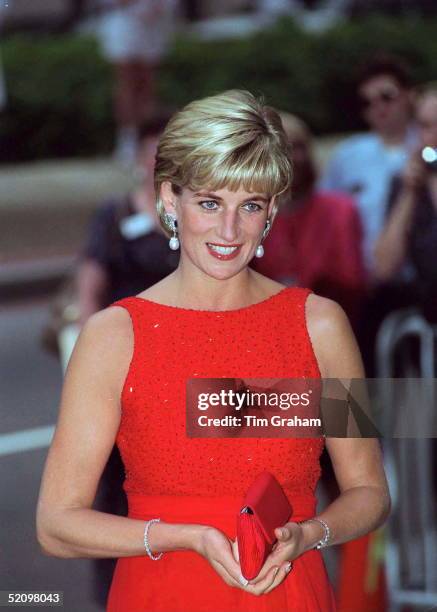 Diana, Princess Of Wales, Attending A Gala Dinner To Raise Funds For The American Red Cross In Washington.