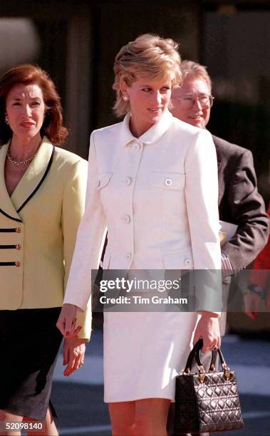 Princess Of Wales Arriving At Buenos Aires Airport For Her Historic Visit To Argentina.