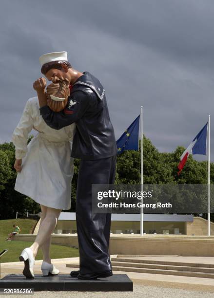 114 The Kiss Sculptor Stock Photos High Res Pictures and Images 114 The Kiss Sculptor Stock Photos High Res Pictures and Images