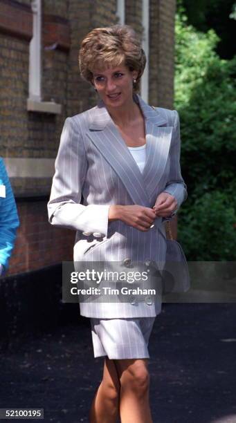 Diana, Princess Of Wales, Visiting The First Depaul Trust Hostel In Willesden, North London, Which Will Provide A Safe Place For 15 Young Men And...