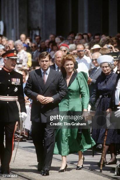 Sarah Ferguson With Prince Andrew In Southampton For The Naming Of The 'lord Nelson'. With Them Is The Lord Lieutenant Of The County