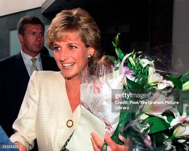 The Princess Of Wales Leaving The Mortimer Market Centre In London After A Briefing By The National Aids Trust.