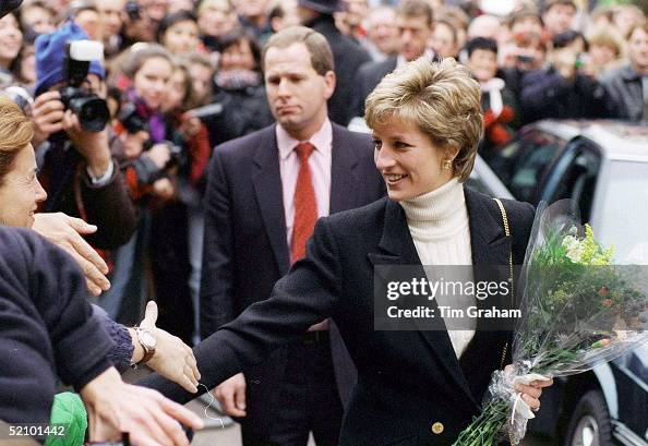 Diana At Centrepoint Charity Project Diana At Centrepoint Charity Project