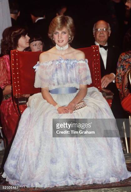 Princess Diana At The Victoria & Albert Museum For The 'splendours Of The Gonzagas' Exhibition