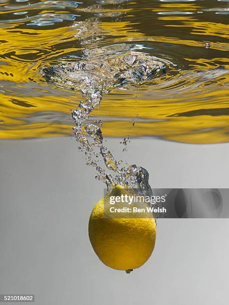 Sinking Water Sinking Objects In Water