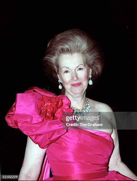 Countess Raine Spencer, The Princess Of Wales Step-mother At The Natural History Museum For A Dinner And Fashion Show In Aid Of The Royal Marsden...