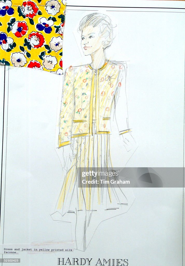 Hardy Amies Sketch For Queen