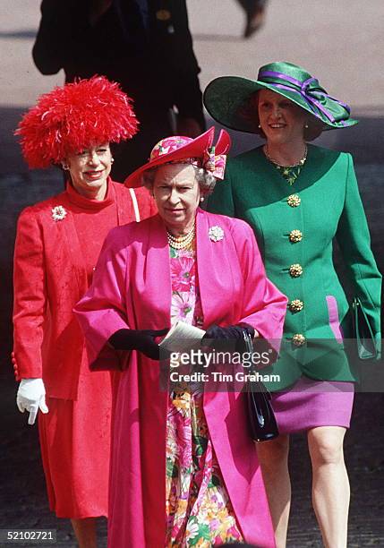 The Queen With Her Princess Margaret And Daughter-in-law, The Duchess Of York At Ascot.