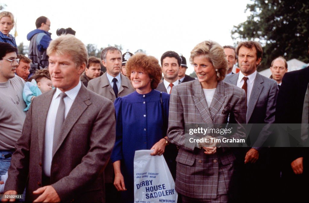 Diana And Sister Sarah
