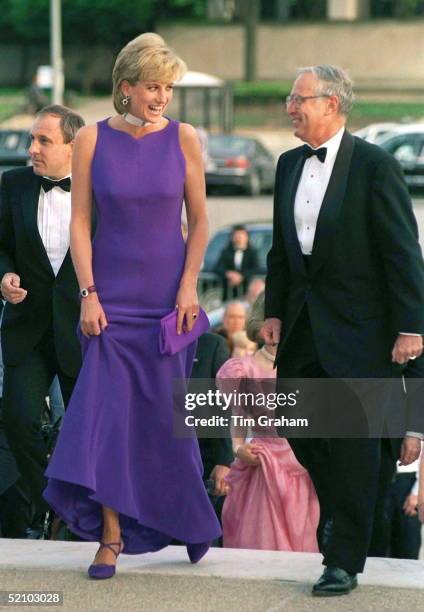 Princess Diana Arriving For Gala Dinner At The Field Museum Of Natural History In Chicago. Wearing Dress Designed By Fashion Designer Versace And...