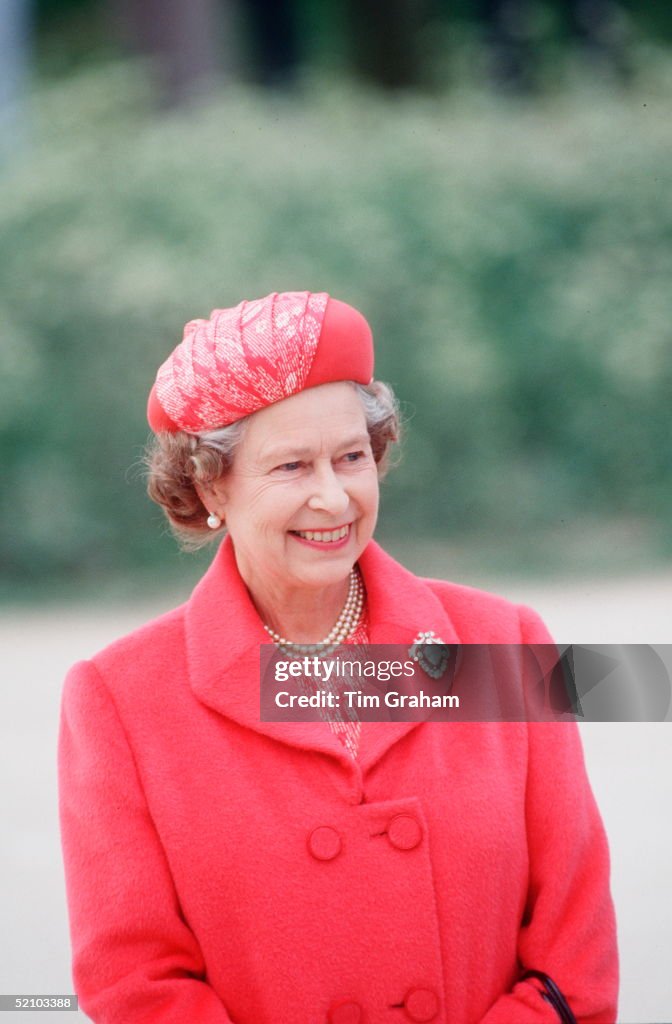 Queen In John Anderson Design